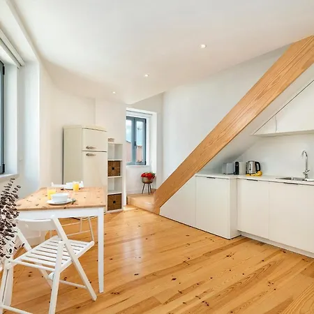 Beautiful Duplex In Belem For 4 Lisboa